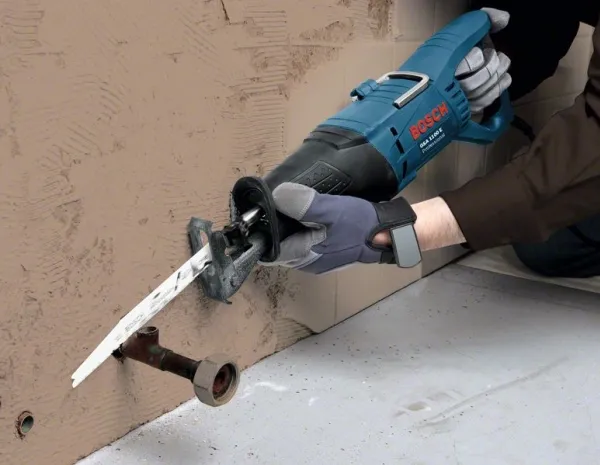Bosch BAJONETSAV GSA 1100 E