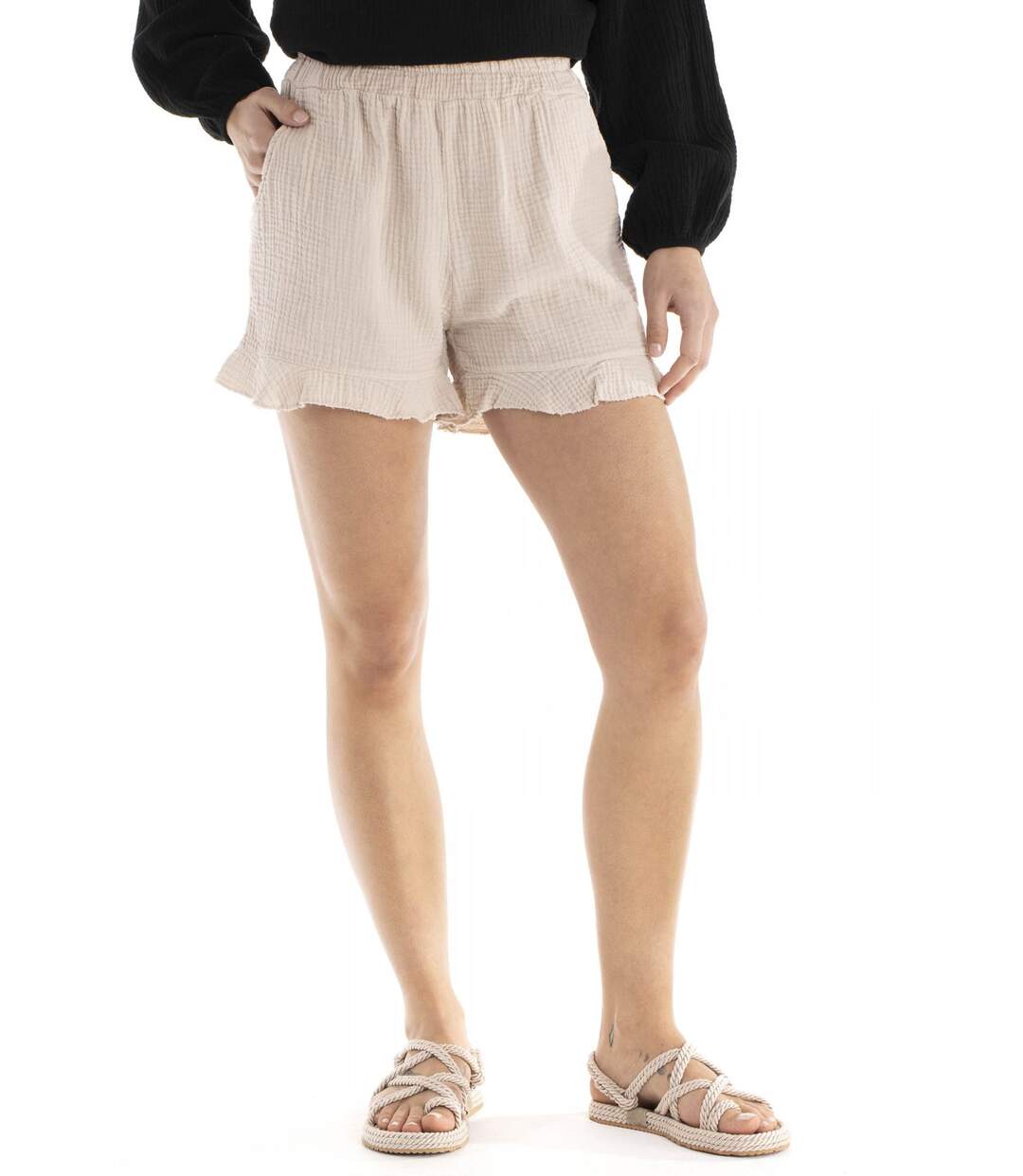Short  SAILLY