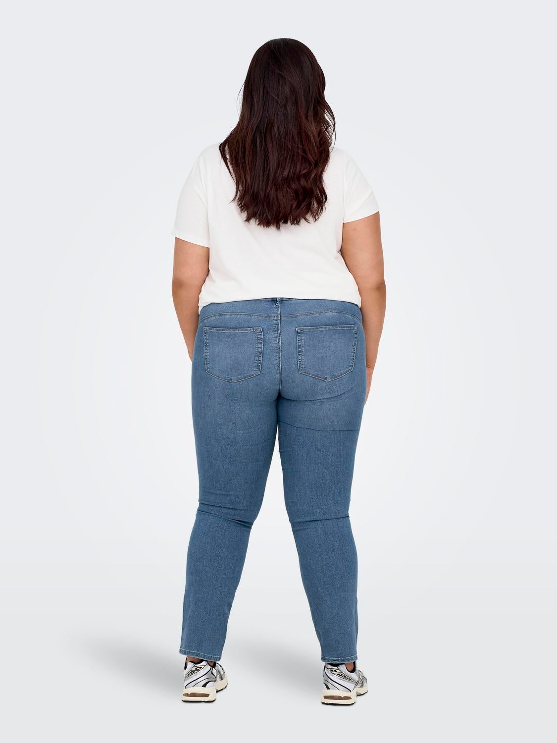 CARHIRIS Mittlere Taille Gerade geschnitten Jeans Light Blue Denim
