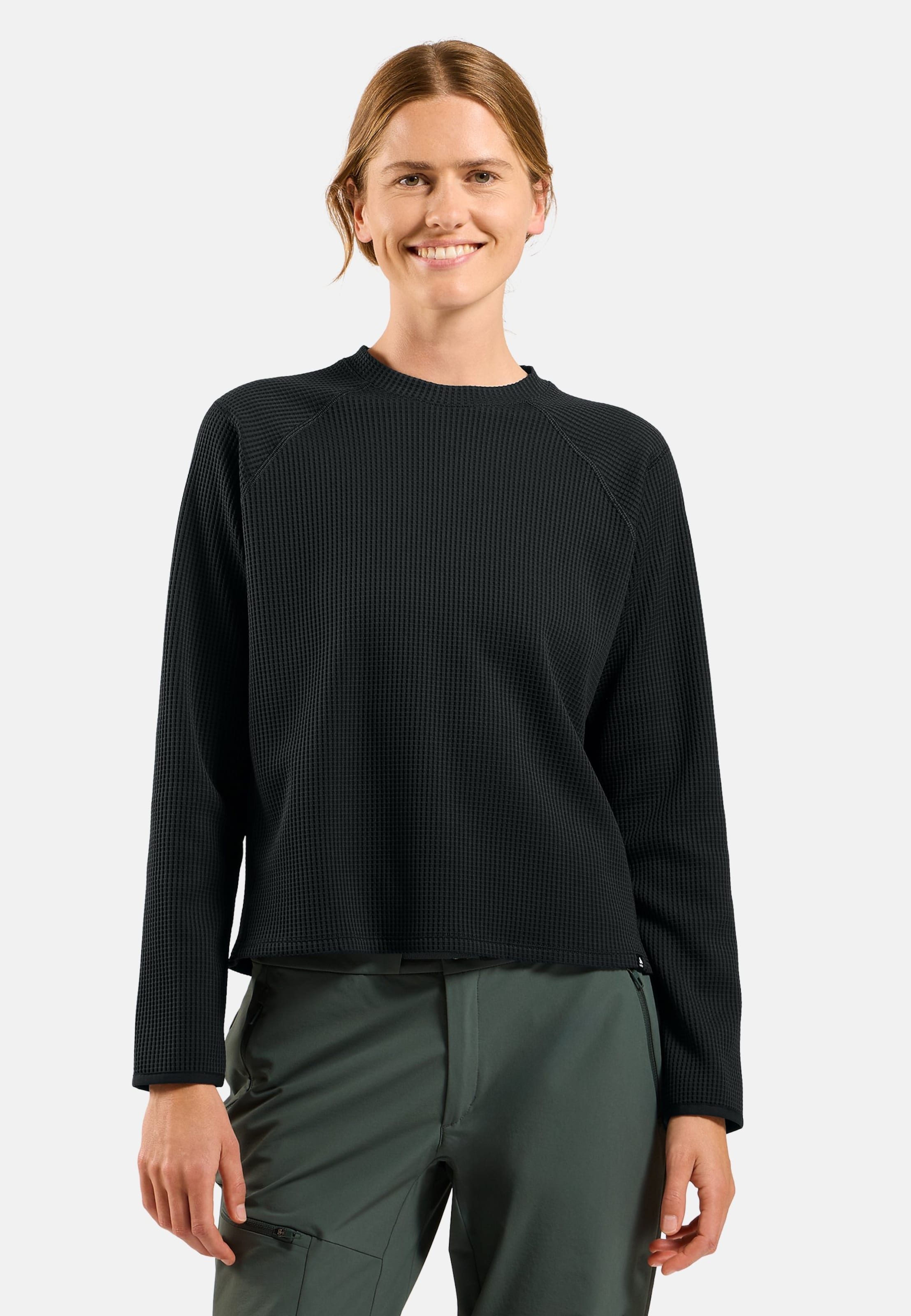 Cubic Multisport Mid Layer mit Rundhalsausschnitt in black