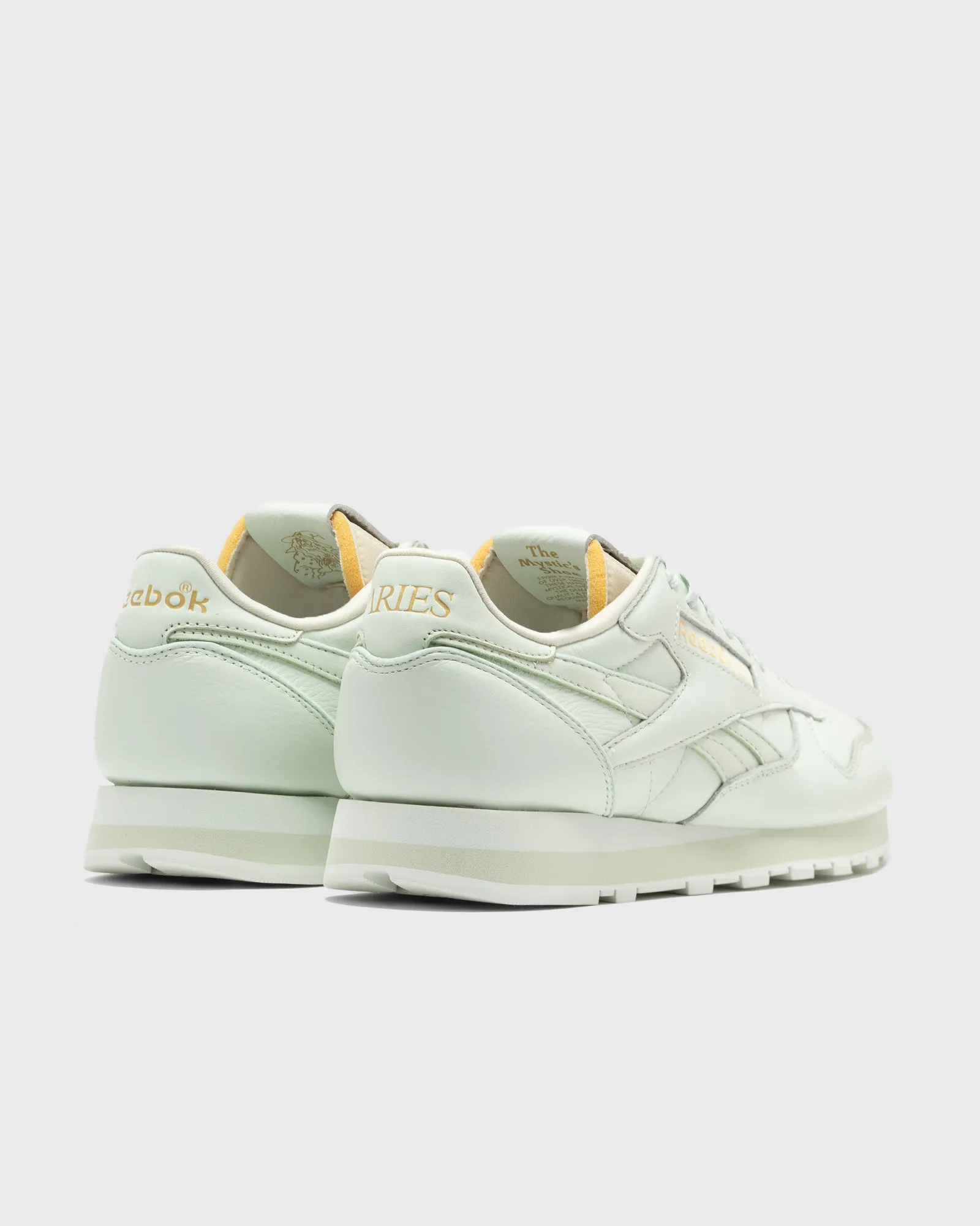 Reebok CLASSIC LEATHER