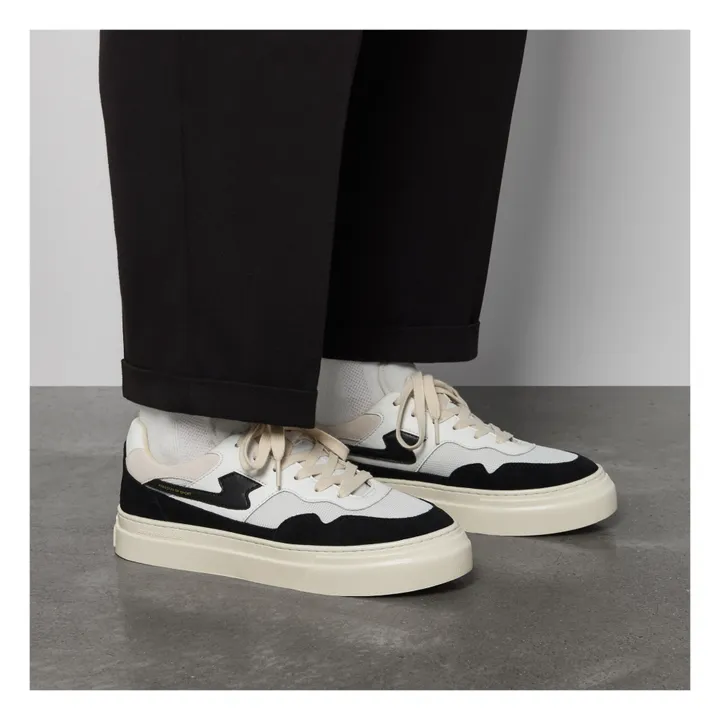 Stepney Workers Club Baskets Pearl S-Strike | Blanc