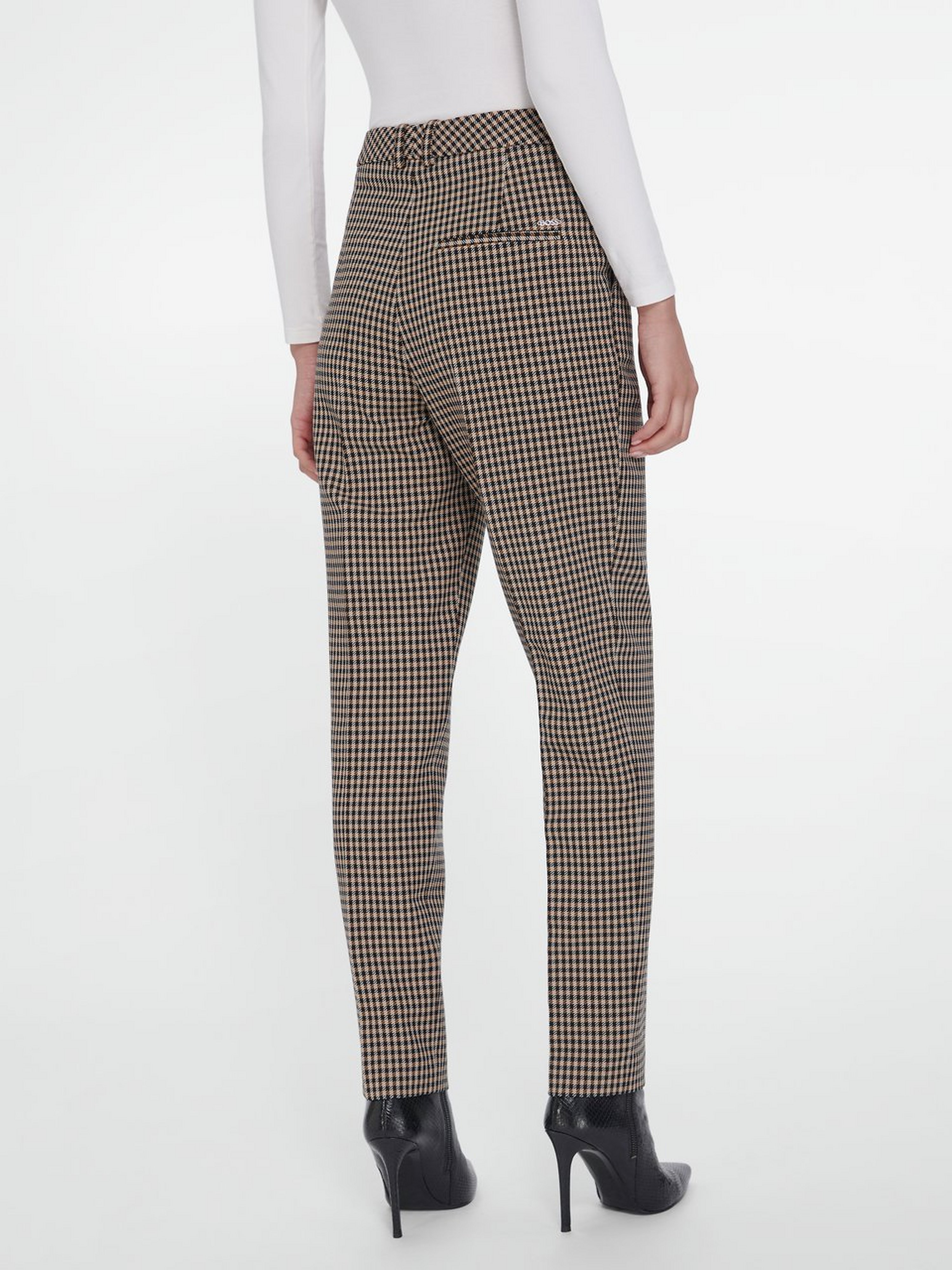 Hose „Tamata1“