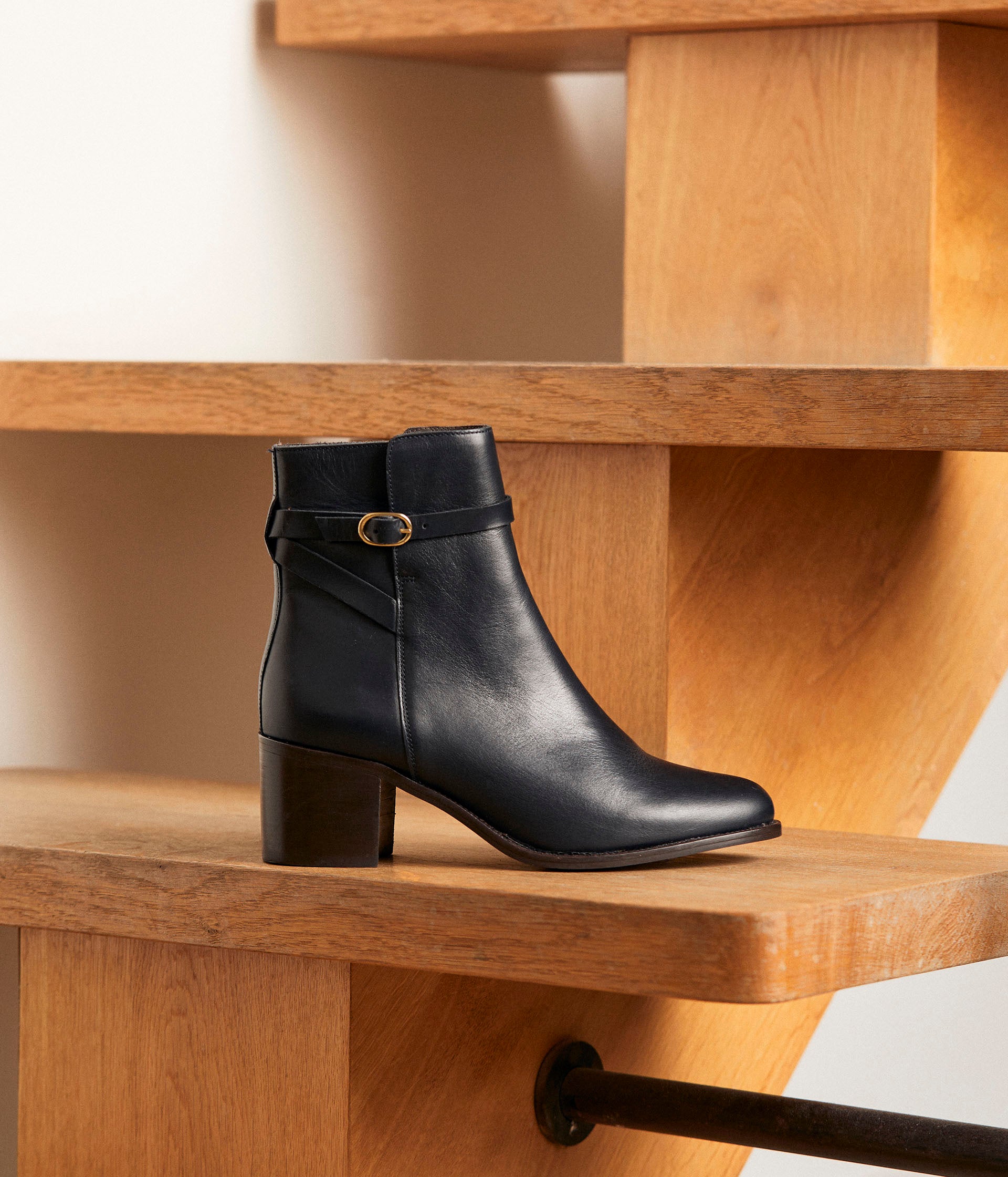 Boots cuir marine Aimeline