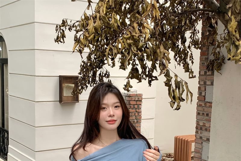 Allinya - Lange mouwen off-shoulder gebreide top met knoop