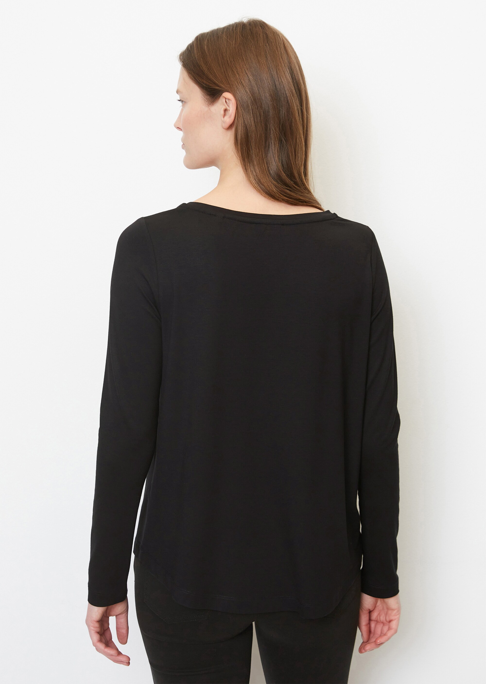 V-Neck-Longsleeveaus LENZING™ ECOVERO™