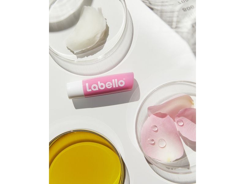 LABELLO Lippenpflege Labello Velvet Rose 4.8 g Lippenpflegestift mit Inhaltsstoffen natürlichen Ursprungs