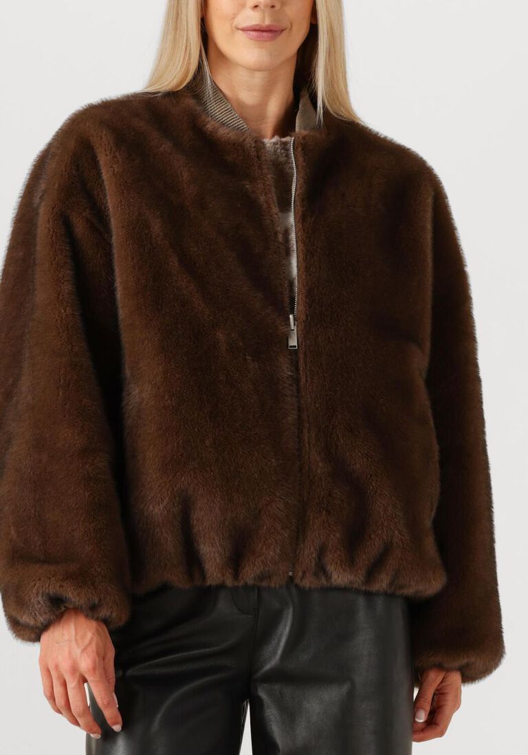 bruine studio ar faux fur jas etta
