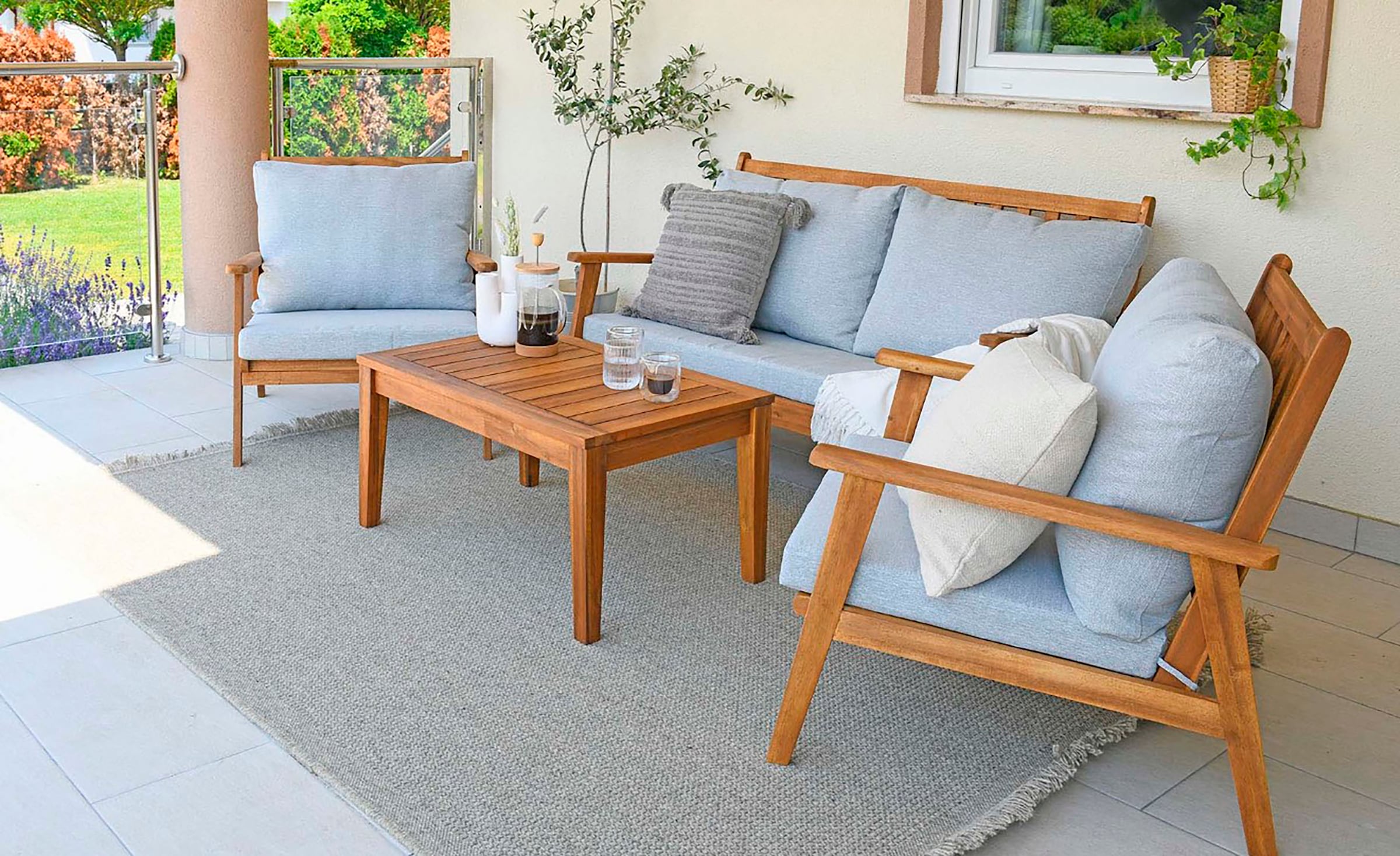byLIVING Gartenlounge-Set »LA PALMA« Set, Lounge -Set, Gartenmöbel-Set, FSC®-zertifiziertes Massivholz, 11 Stk. tlg. aus massivem Akazienholz mit gemütlichen Sitz- und Rückenkissen