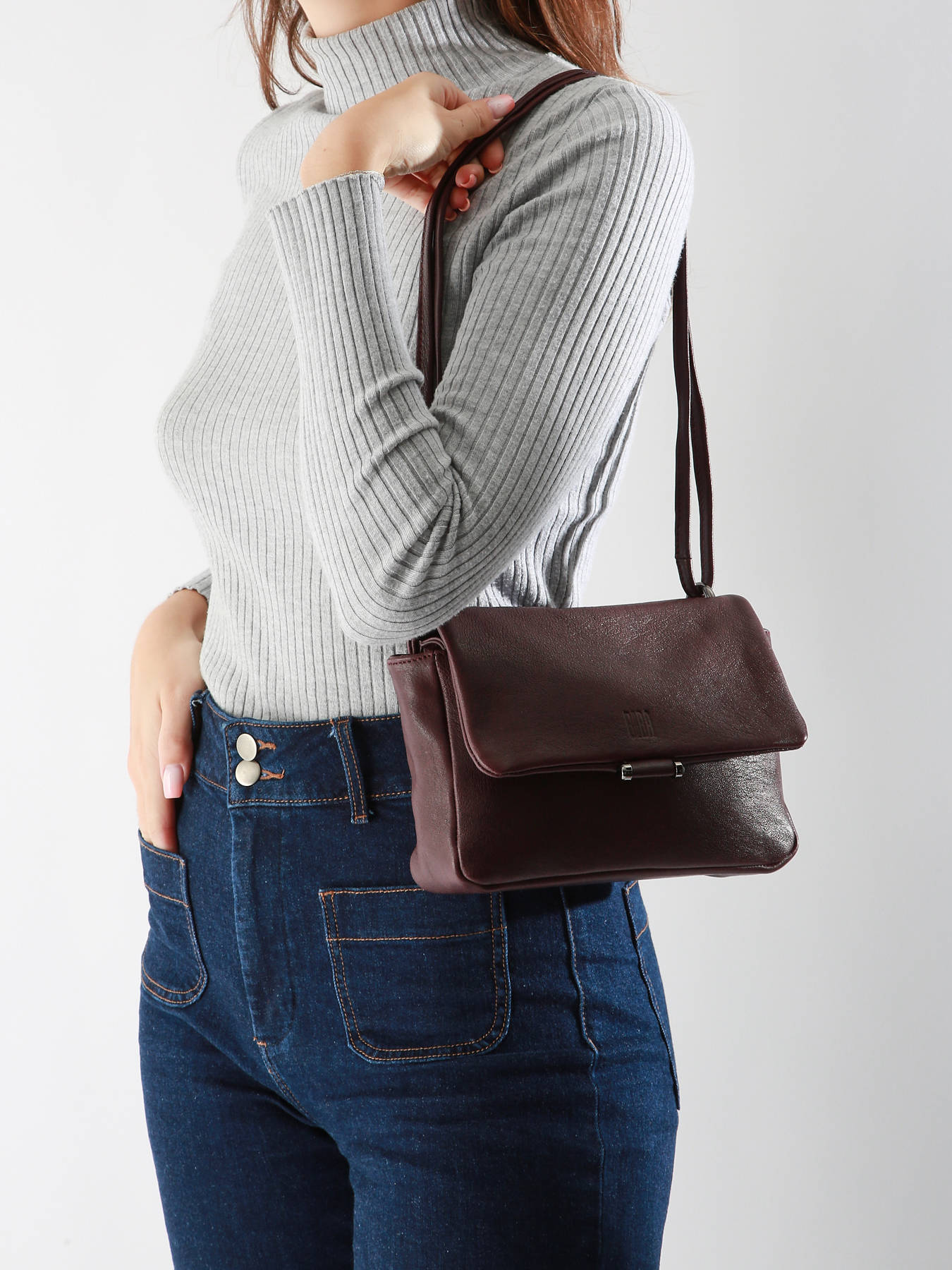 Sac bandoulire Leather cuir BIBA