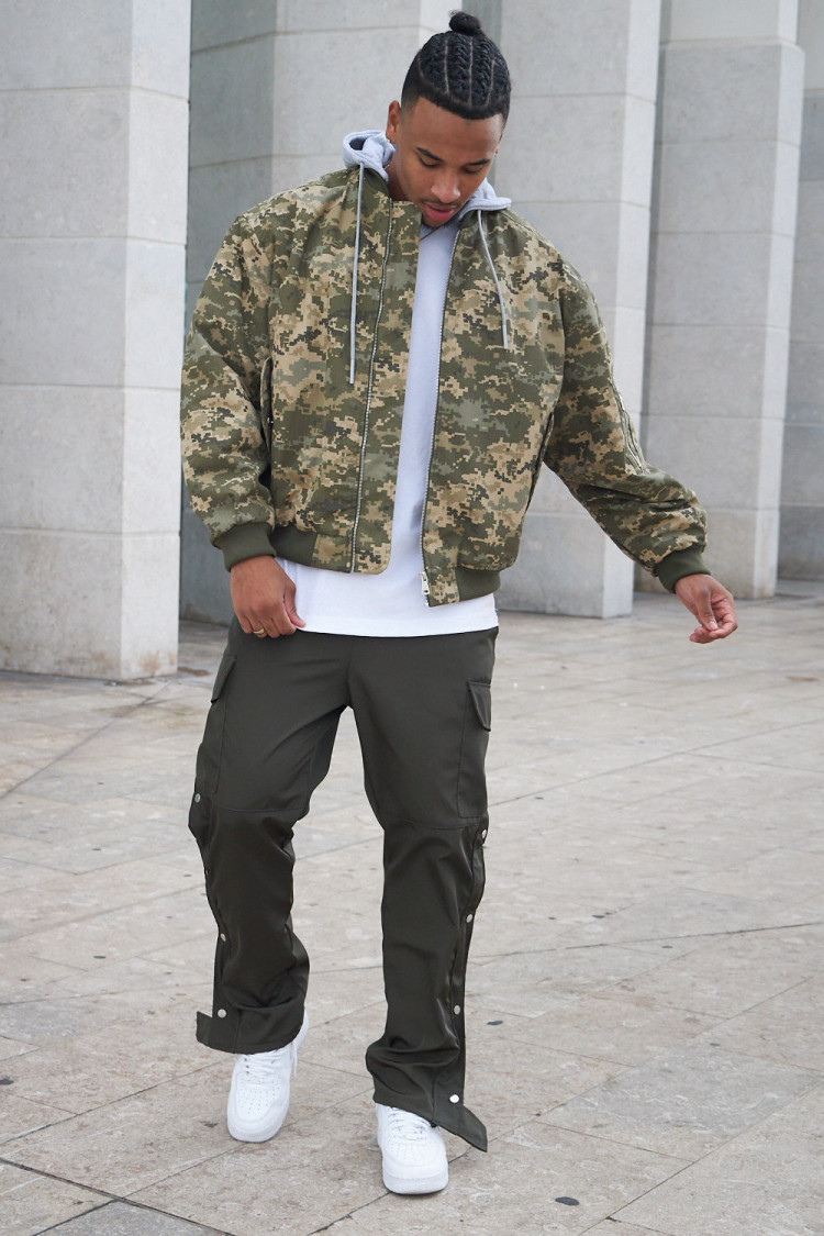 Veste bi-matière à capuche camouflage kaki