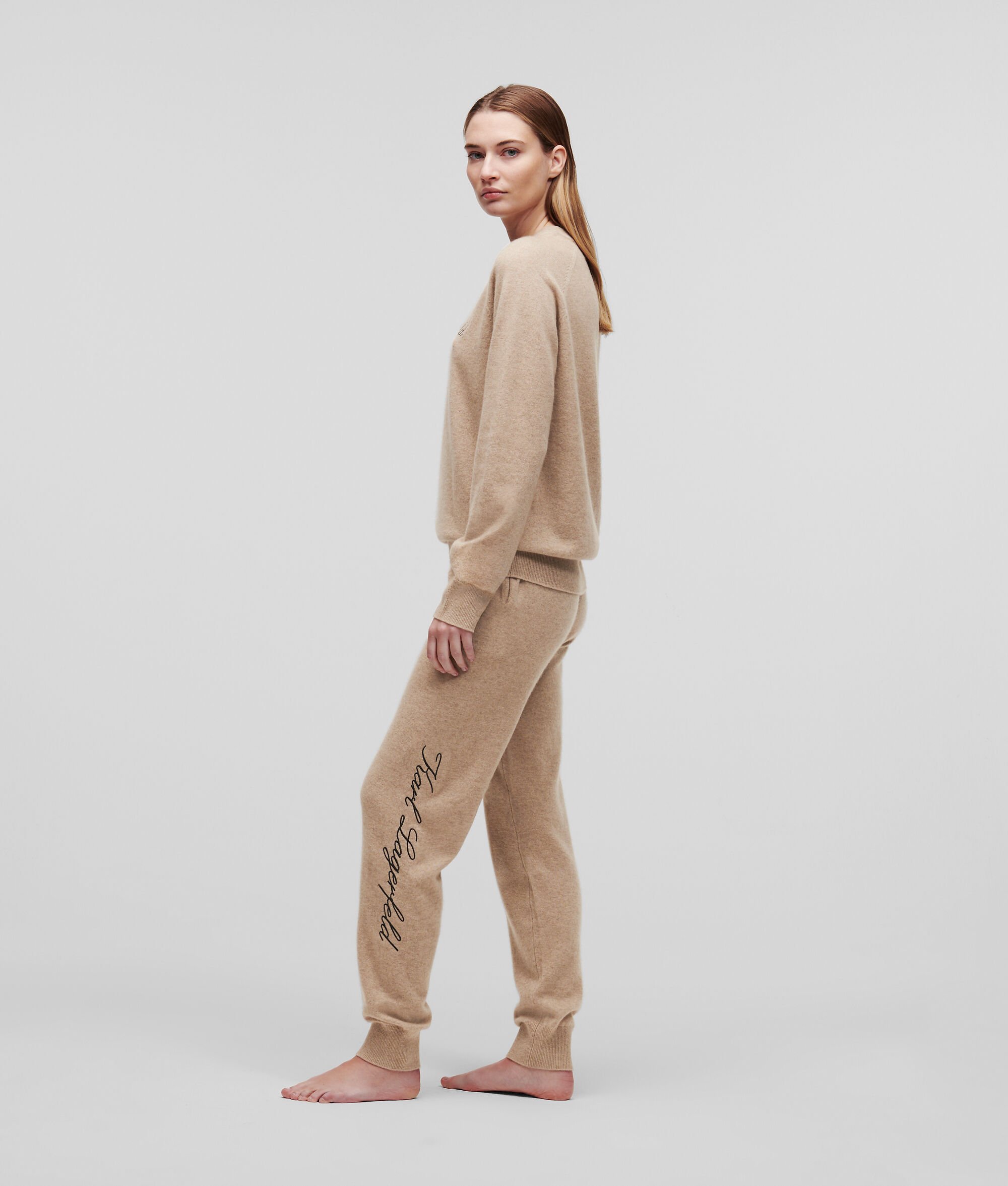 PULL EN CACHEMIRE HOTEL KARL