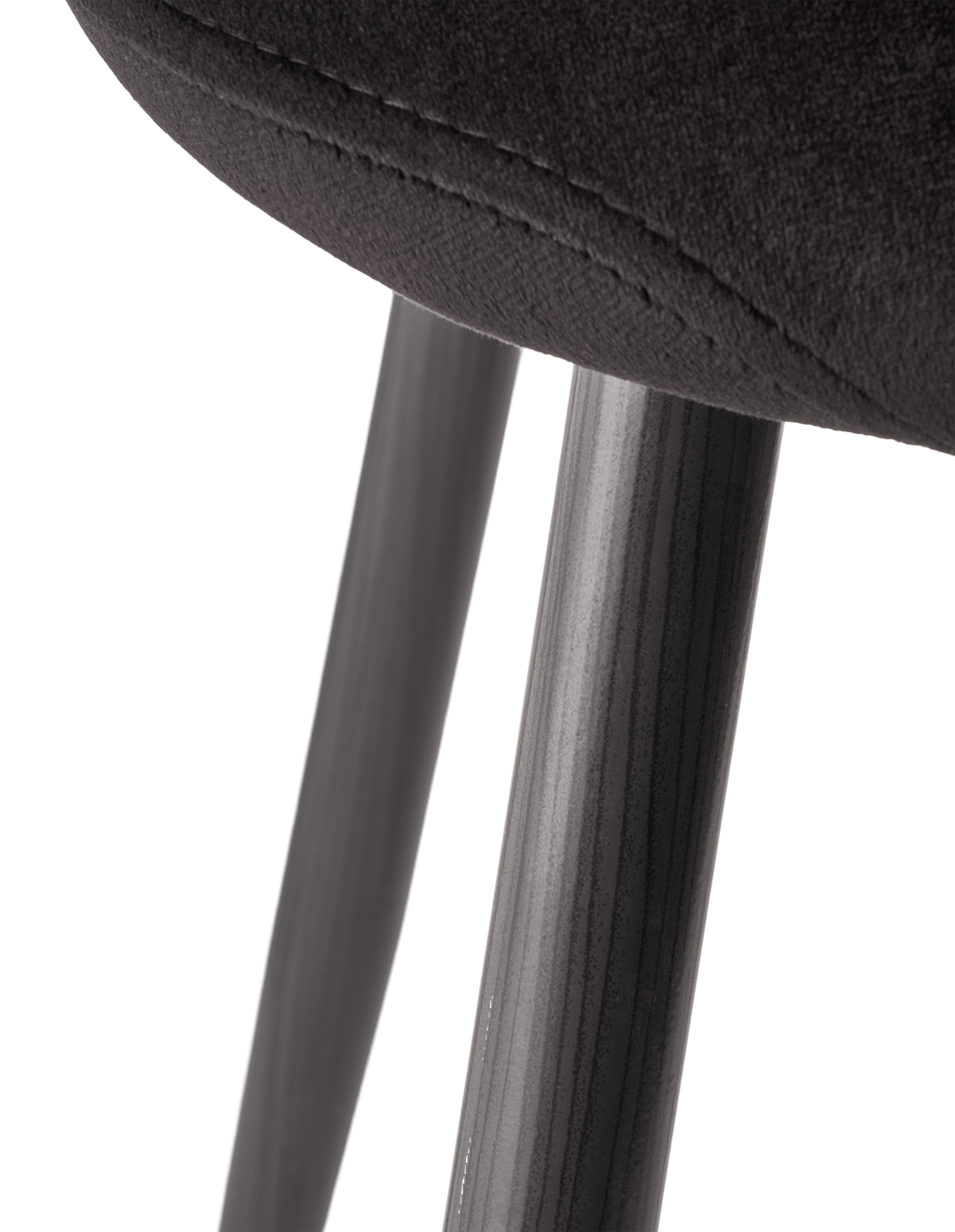 Stol i velour | Polyester/jern/poppeltræ/skum. 40,5 x 44,5 x 89 cm. | Smokey Grey