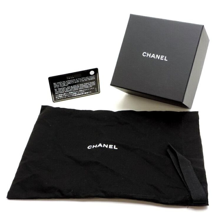 Chanel Vintage Chanel Crossbody Bag Black