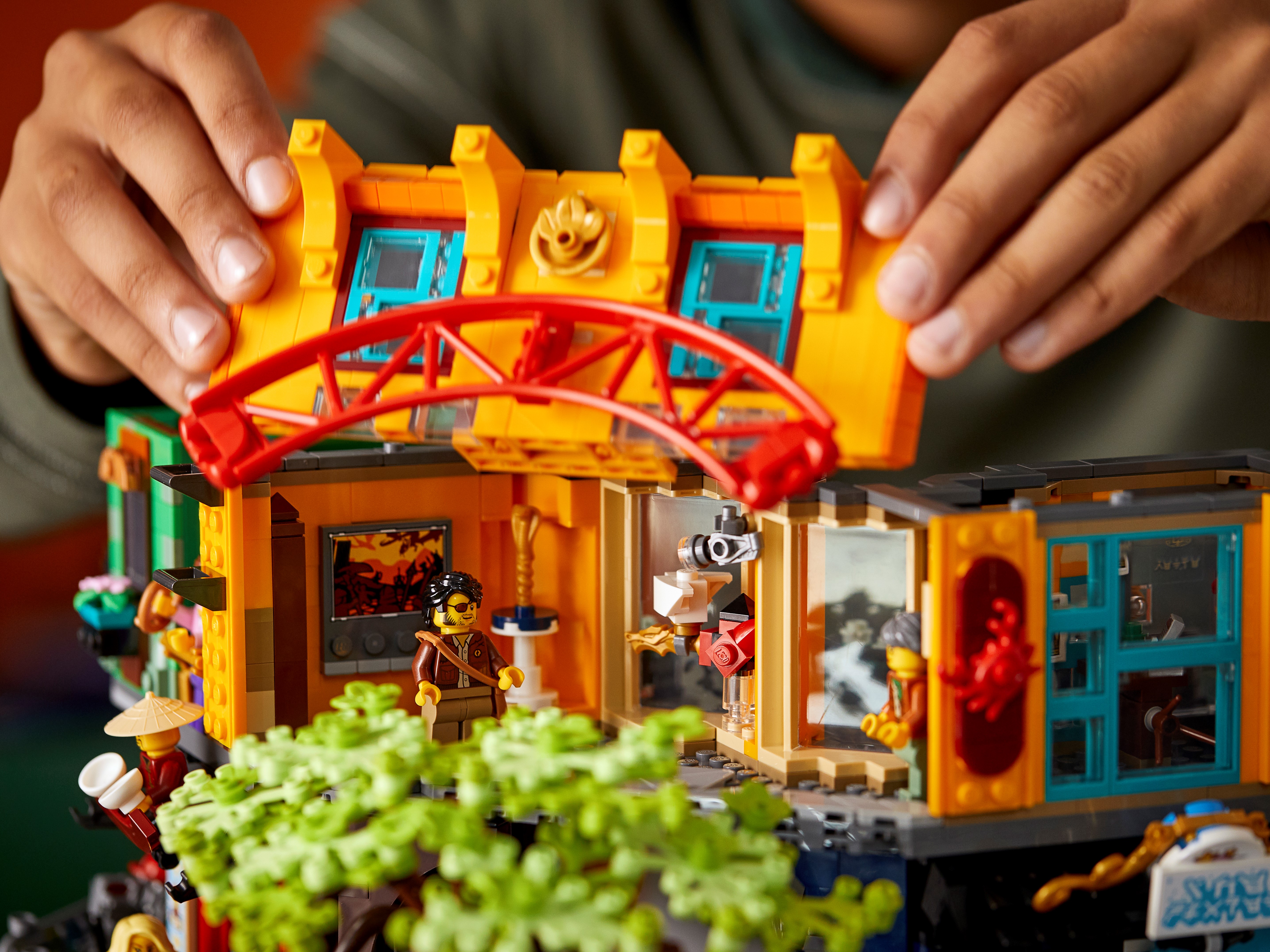 NINJAGO® City Gardens 71741