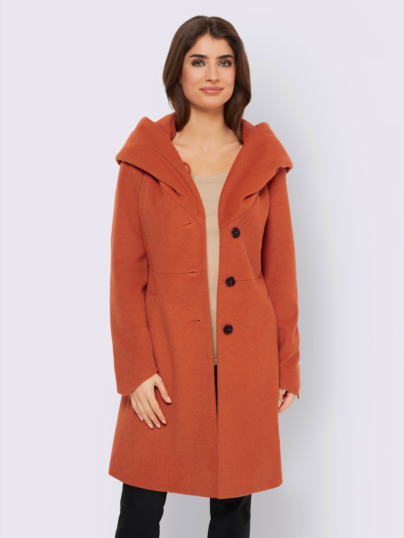 Manteau encolure tendance