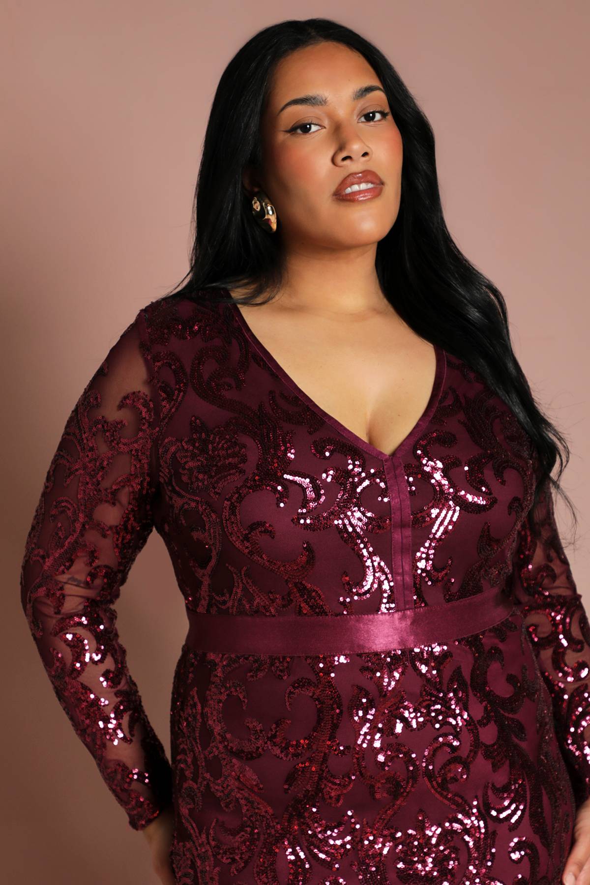 Coast Robe Maxi à Sequins Manches Longues Grande Taille