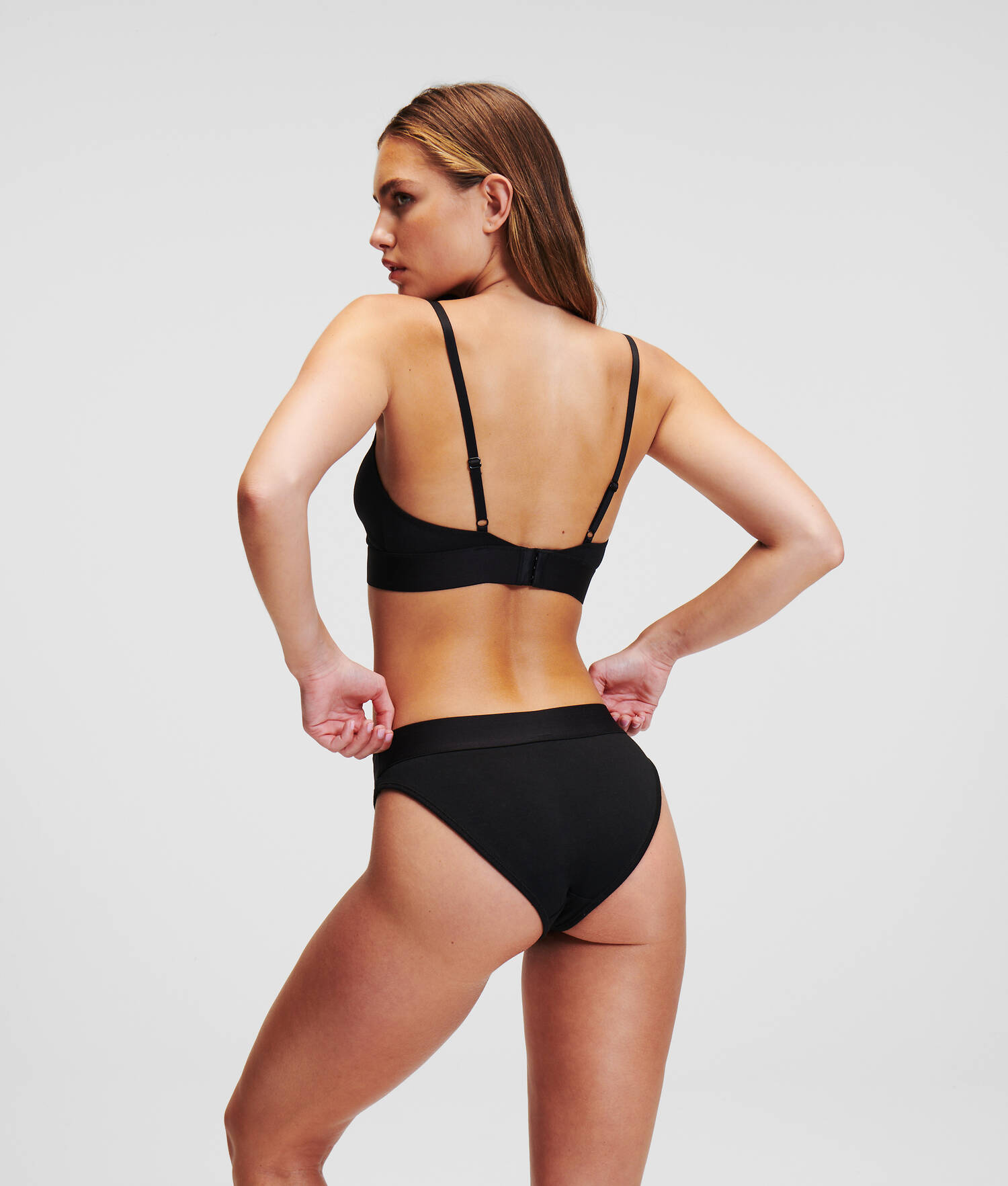 CULOTTE TAILLE BASSE HOTEL KARL
