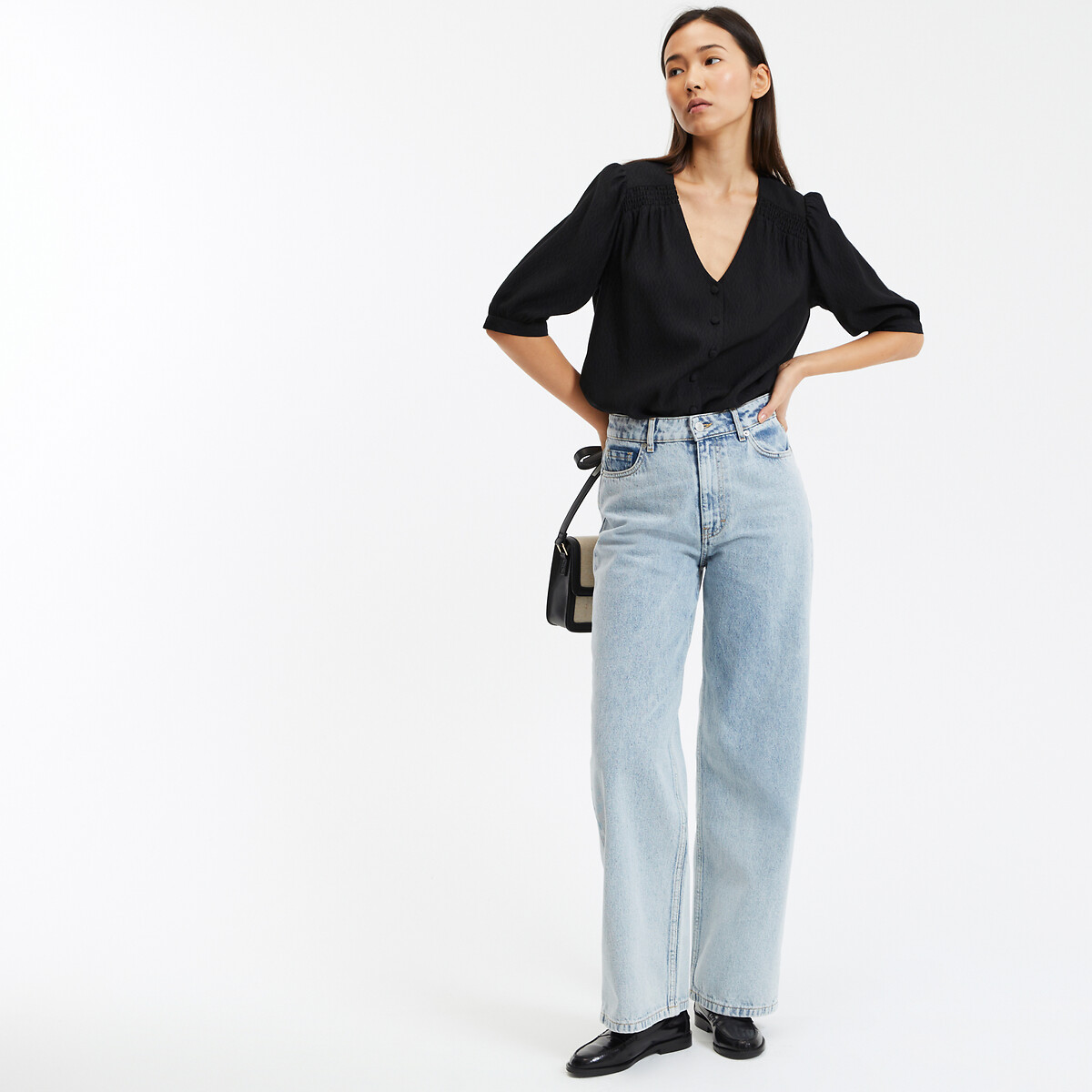 COLEÇÃO LA REDOUTE<br>Blusa fluida, decote em V, mangas curtas