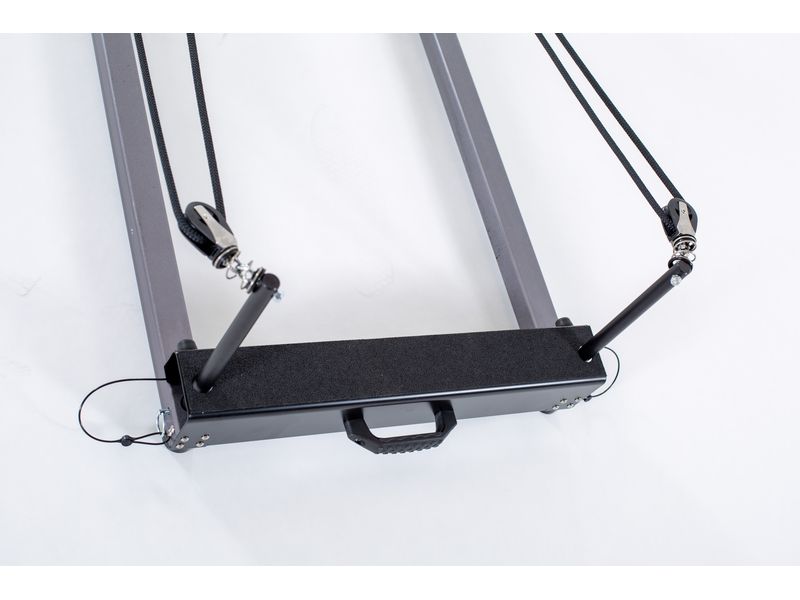 Pilates Reformer Metro IQ Library Wheels Speziell für das Heimtraining entwickelt