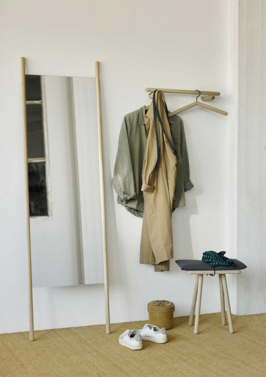 Fritz Hansen Georg Rack wandkapstok 115 oak