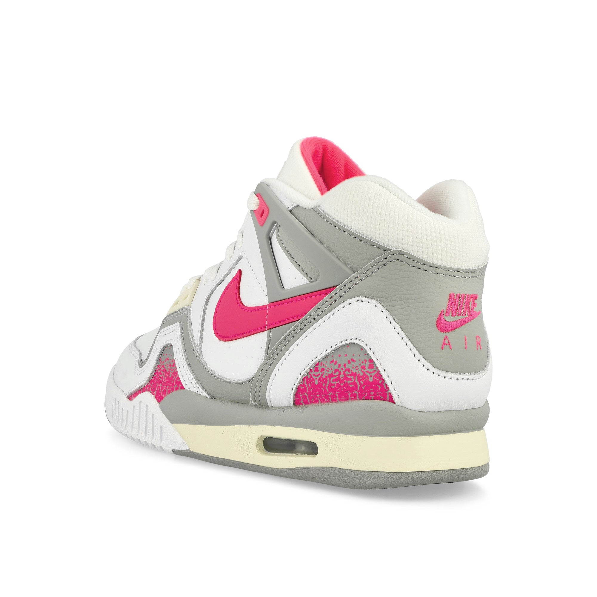 Nike<br>Air Tech Challenge II QS