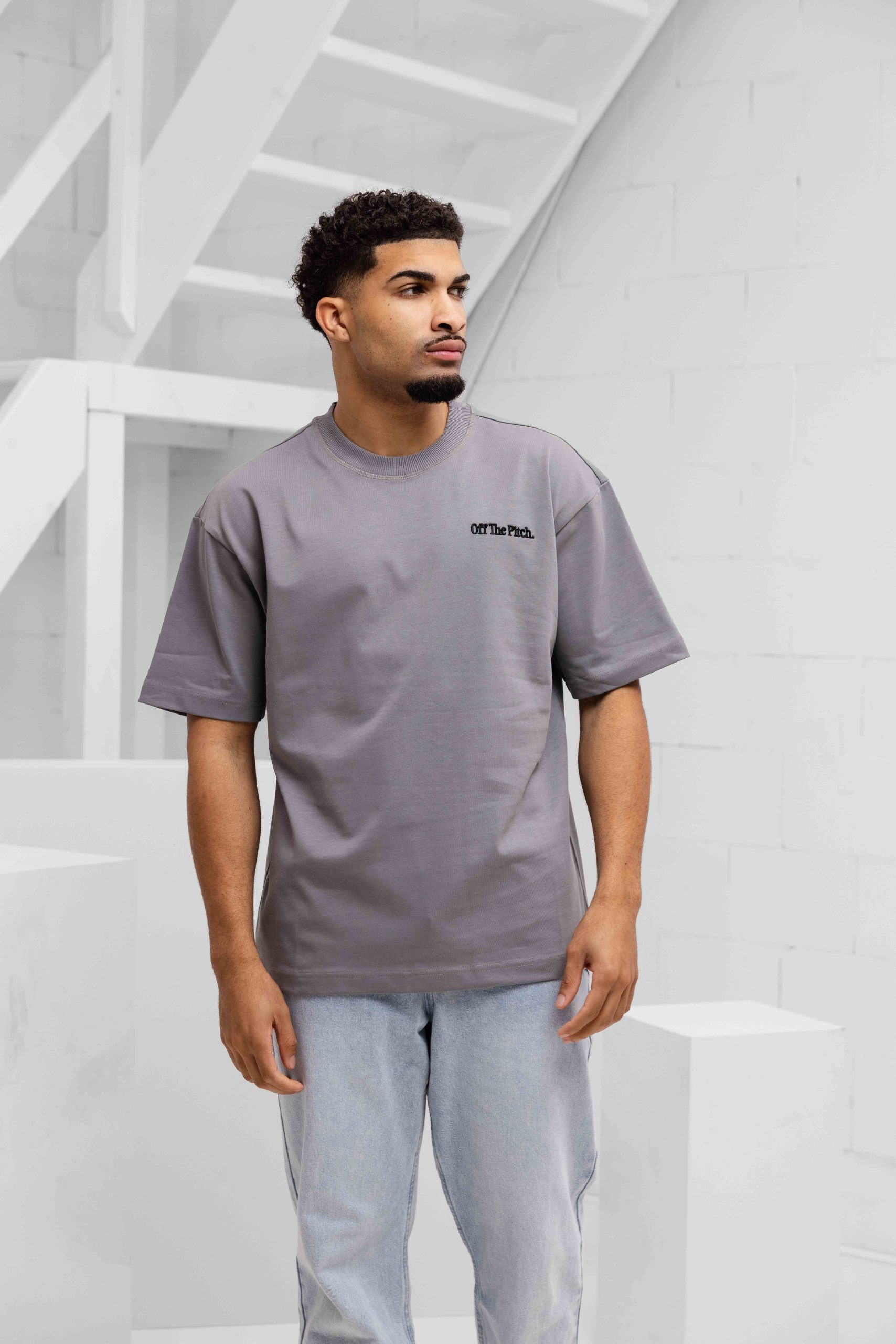 Off The Pitch Wardrobe Essentials Loose Fit T-shirt Heren Grijs