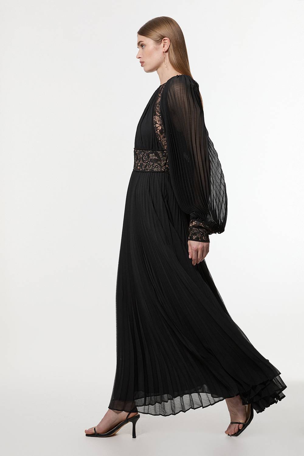 KarenMillen Petite robe maxi en viscose et georgette plissée tissée avec détails en panneau de dentelle transparent