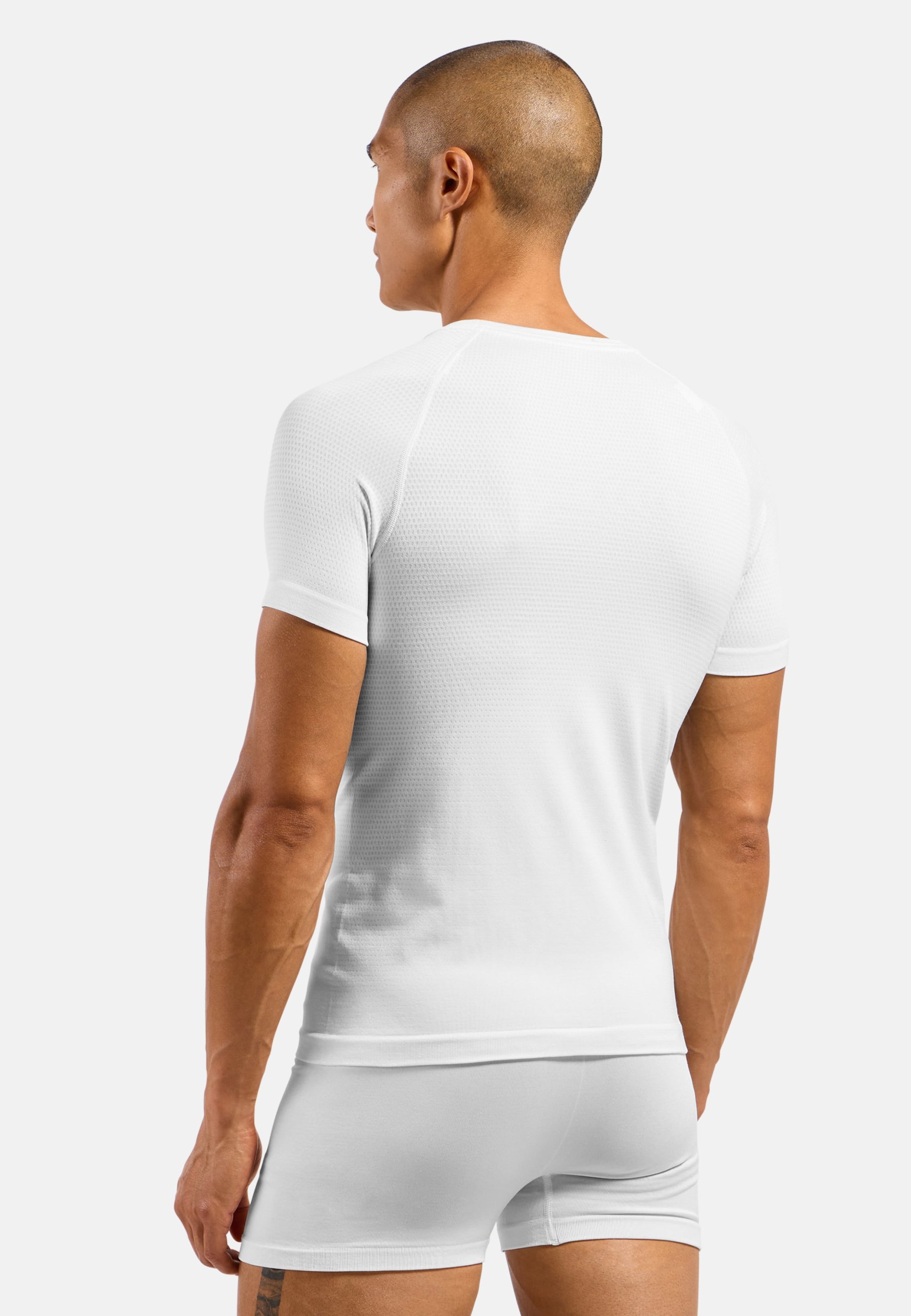 Performance Light Base Layer T-shirt in white