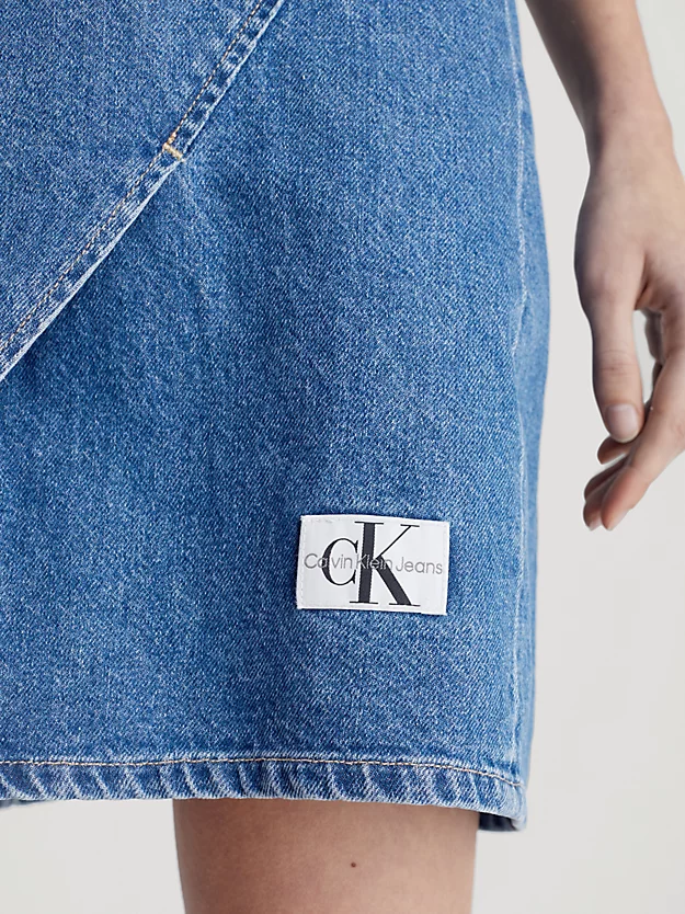Vestido envelope jeans sem mangas
