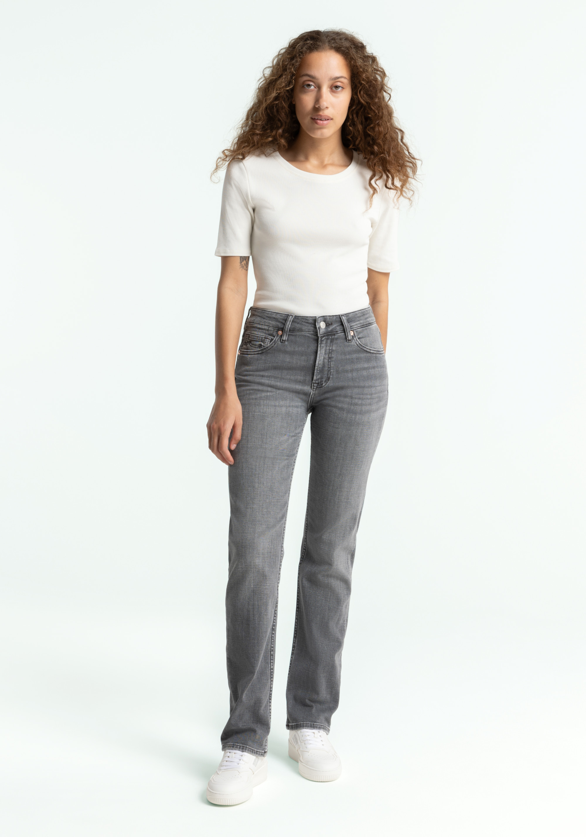 Kings Of Indigo Jeans Emiko Sophia Light Grey
