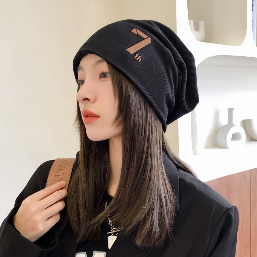 Pompabee - Nummering Beanie