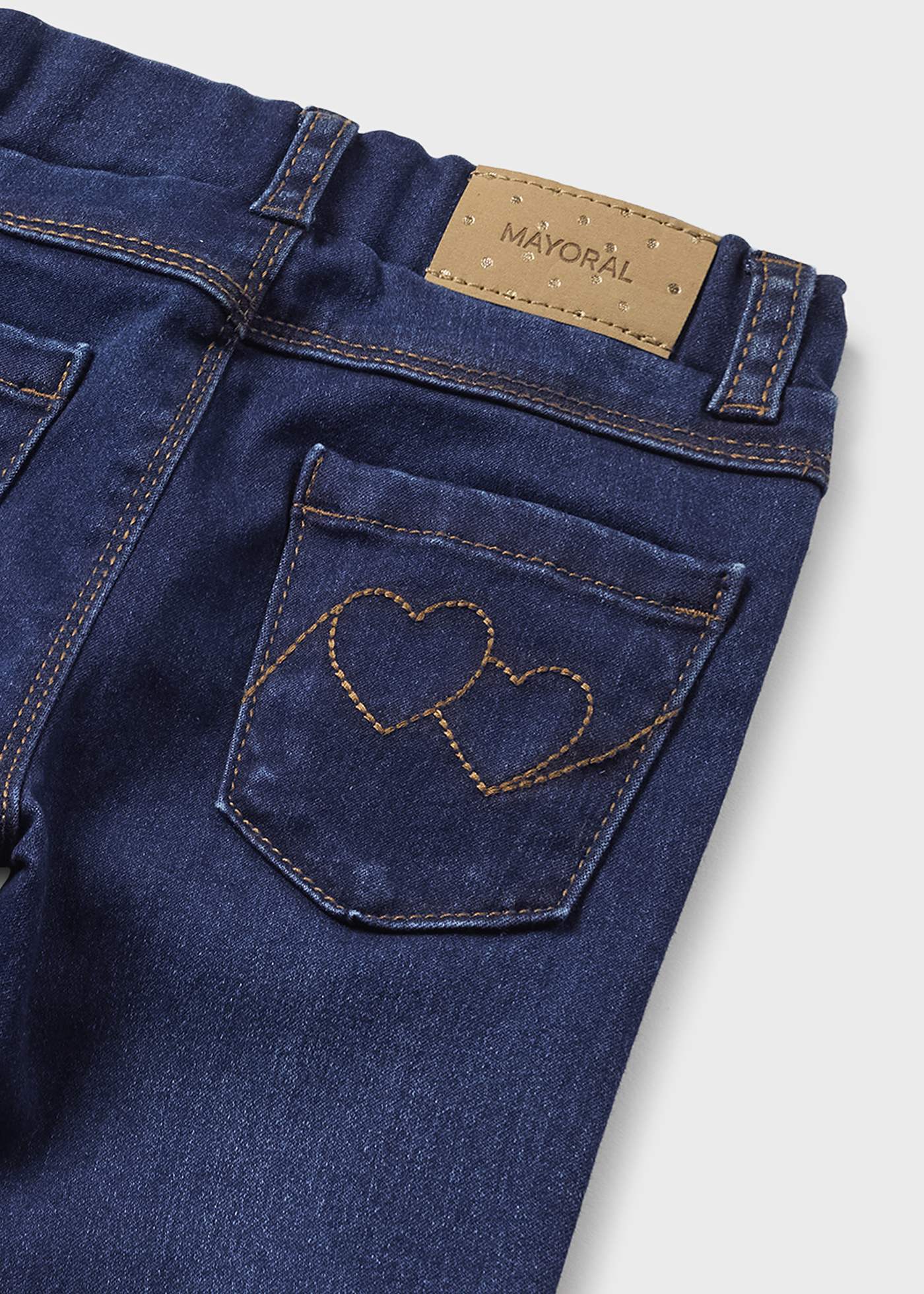 Calça jeans skinny para bebês