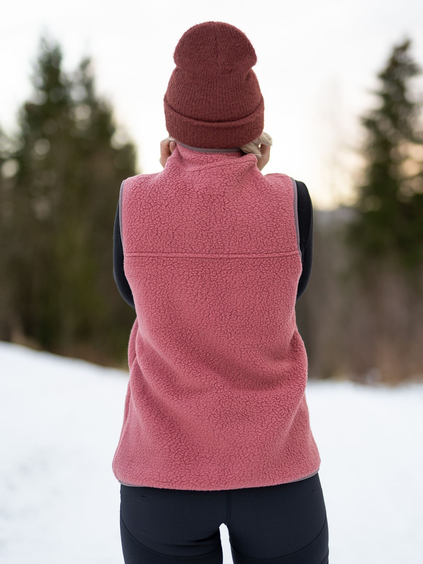 Retro Pile Vest