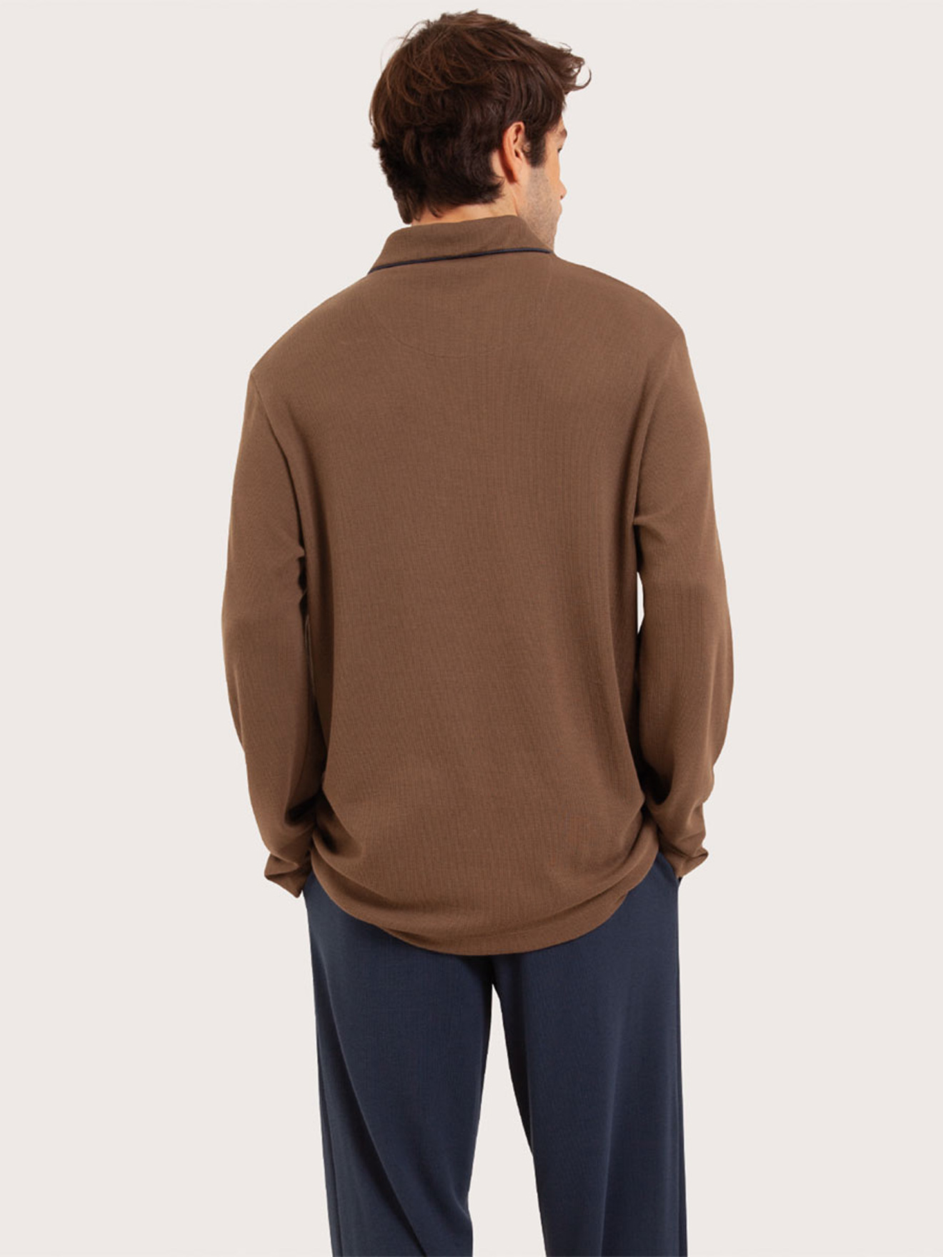 Pyjama col T coton et modal