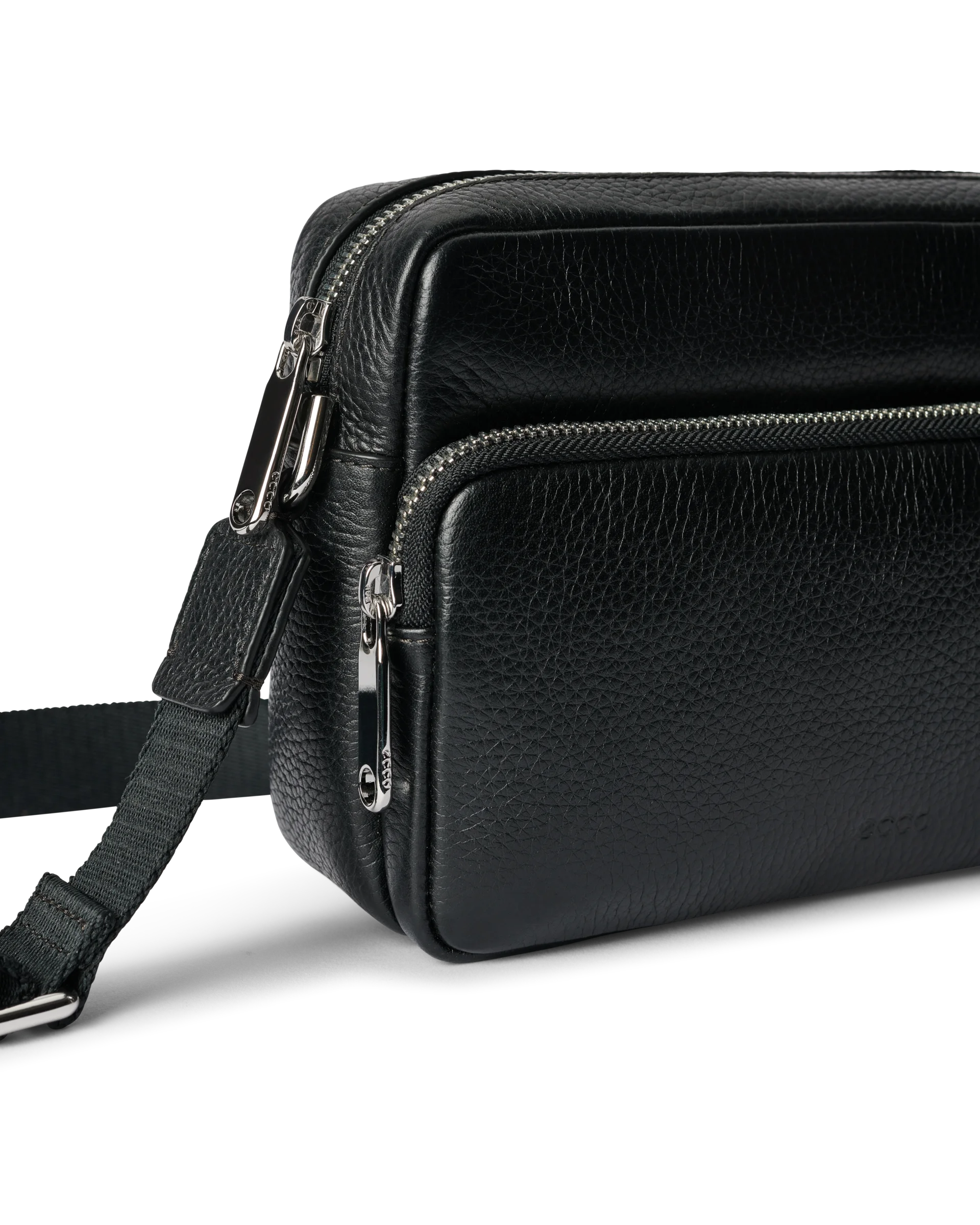 ECCO Camera Bag Umhängetasche aus Leder Schwarz 15X22X7 cm