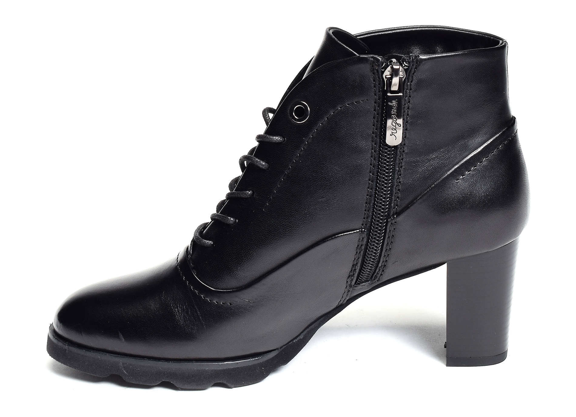 Patricia 81 noir