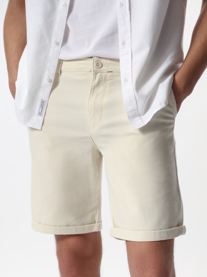 Bermuda chinesa slim fit - Off White