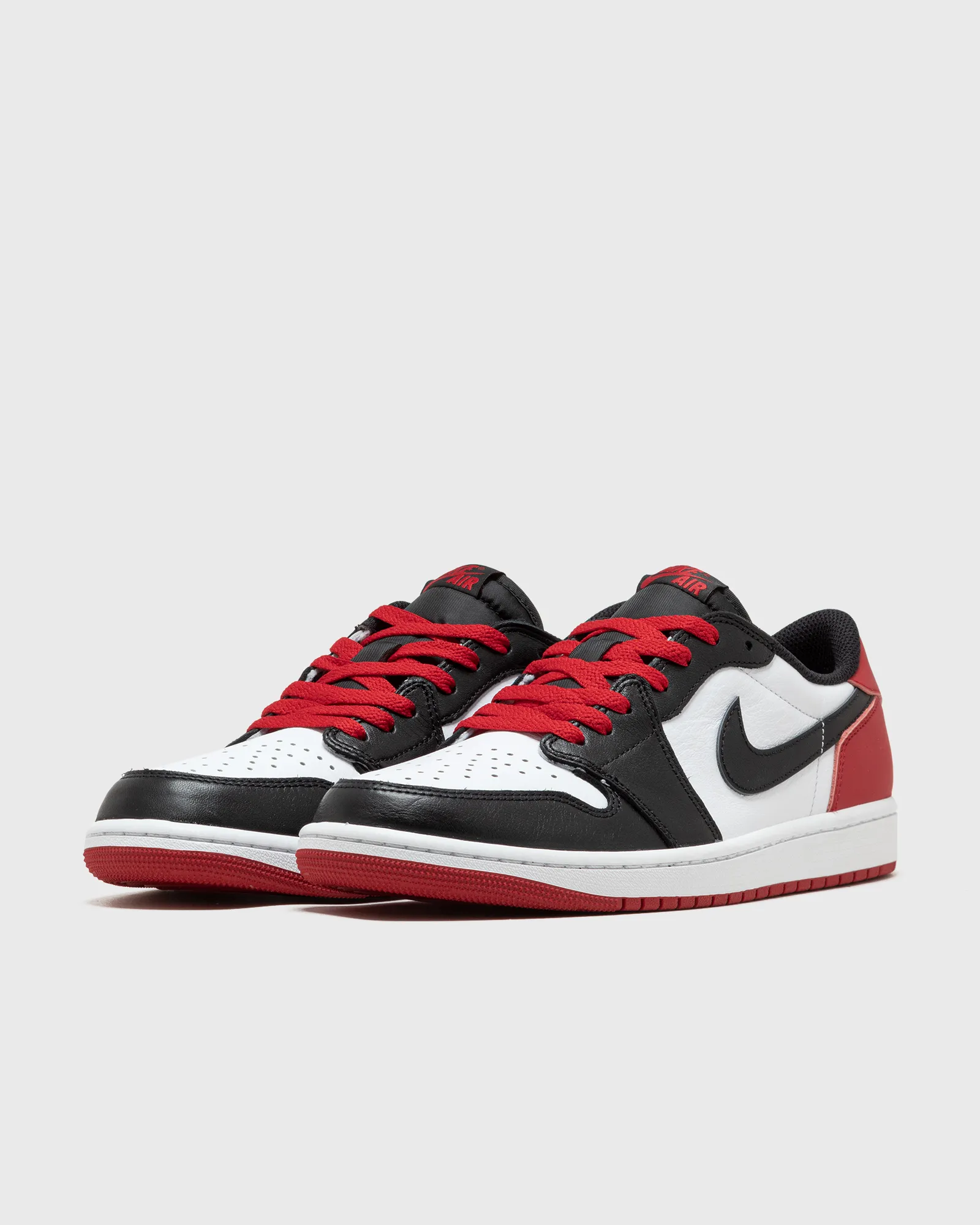 Jordan AIR JORDAN 1 RETRO LOW OG 'Black Toe'