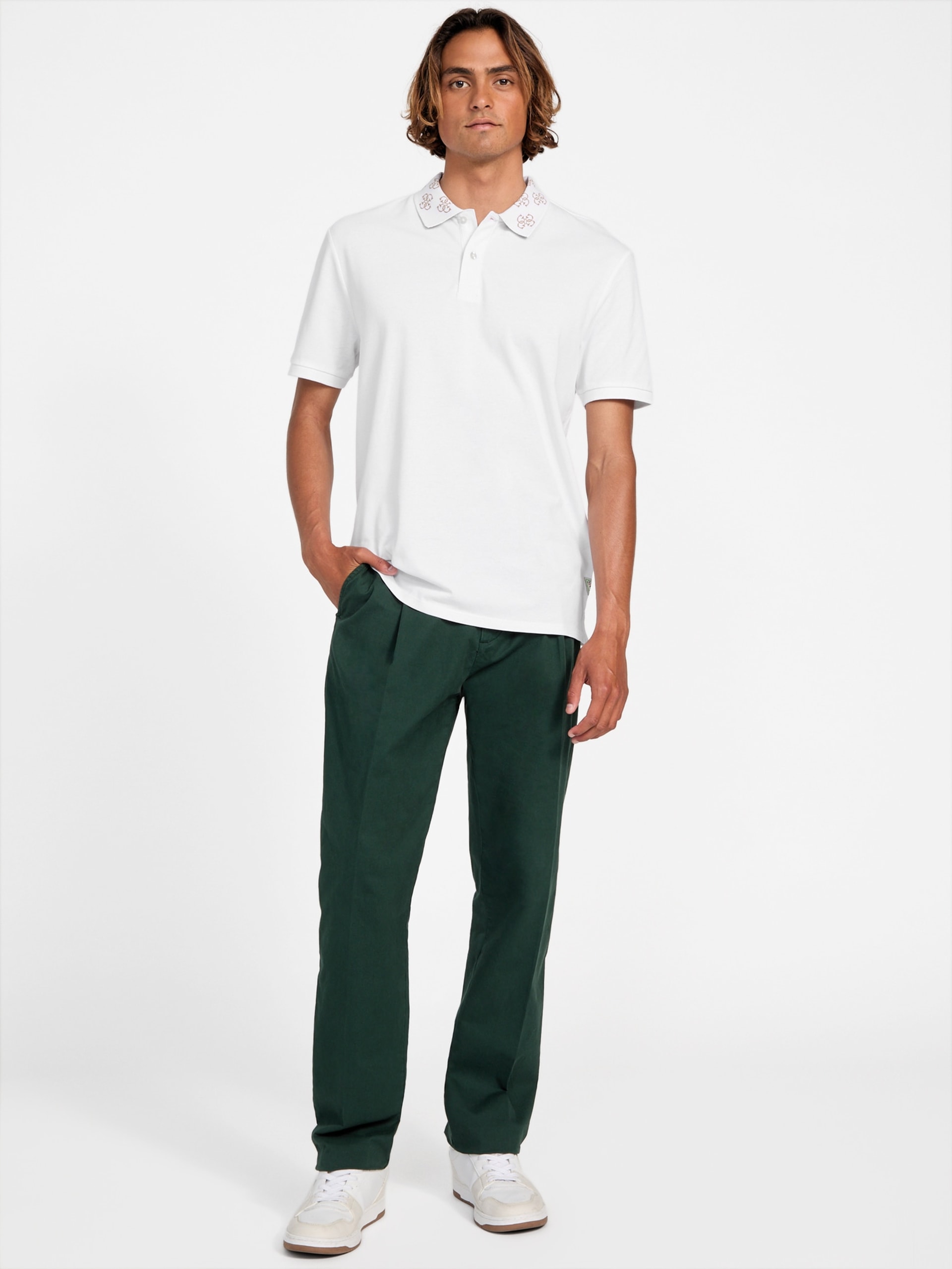 Polo com gola com logo em jacquard ecológico
