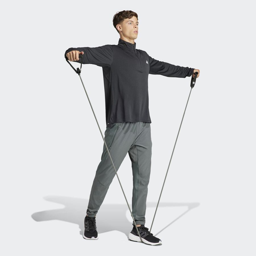 Adidas T-shirt de training à manches longues et zip 1/4 Train Essentials