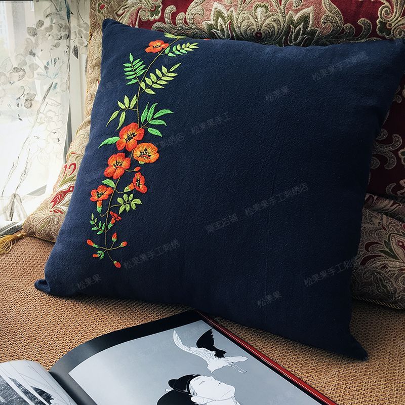 Embroidery Kingdom - DIY-borduurpakket voor een bloemenhoofdband