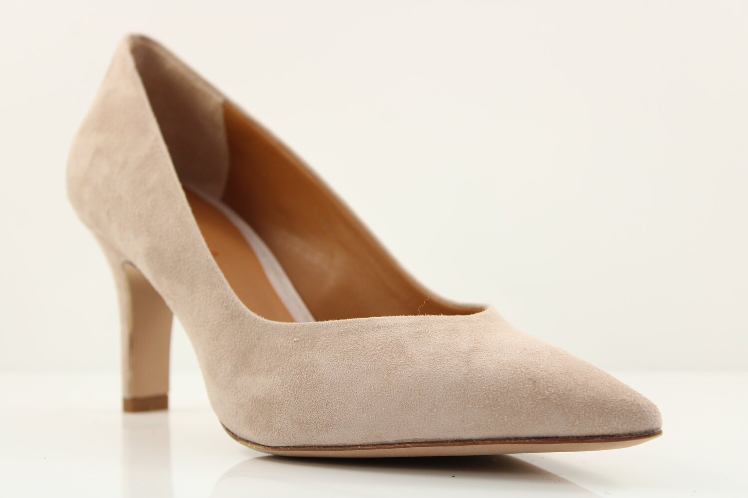 Thea Mika Pumps