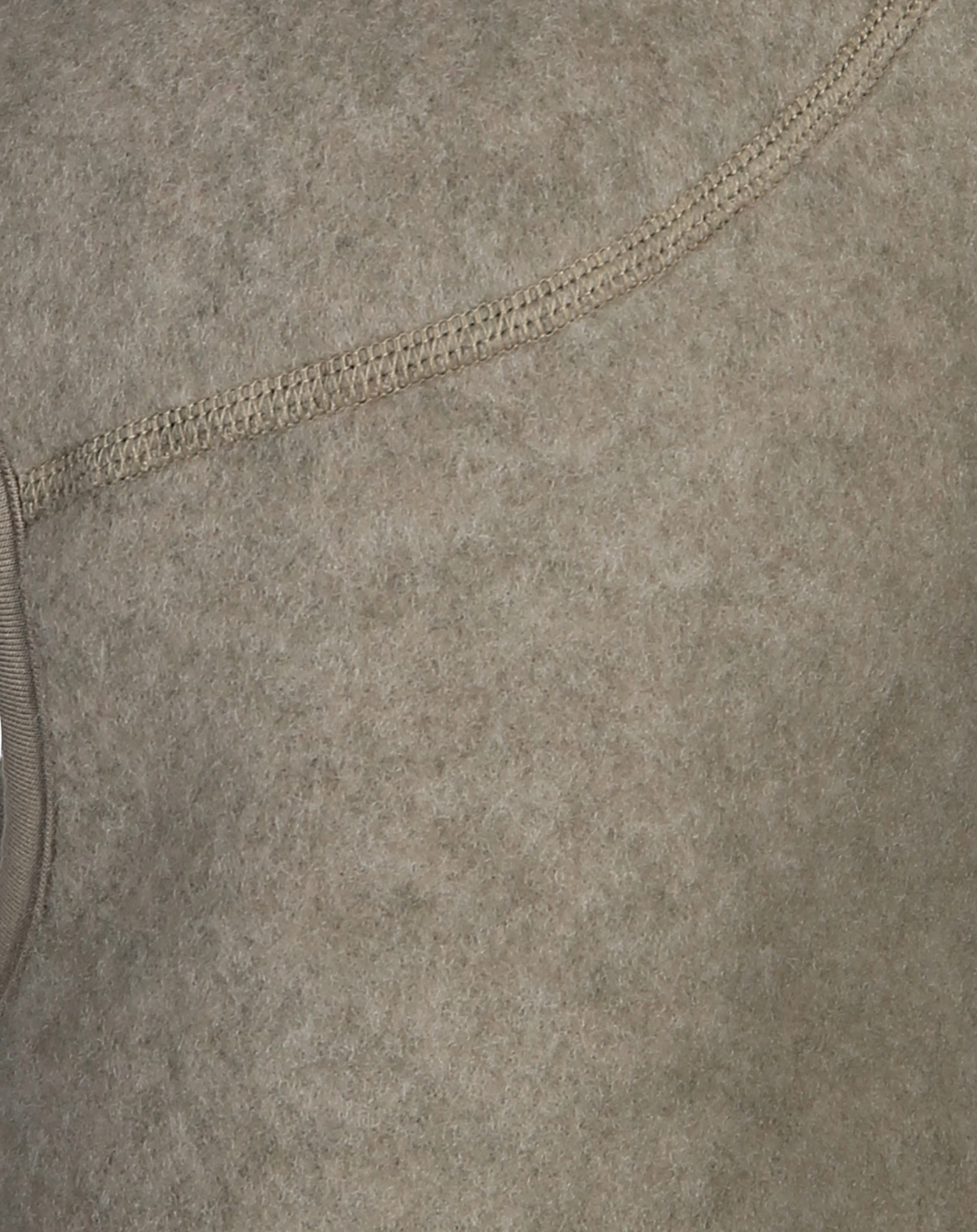 Schlupfmütze LUOLA WOOL in timber wolf