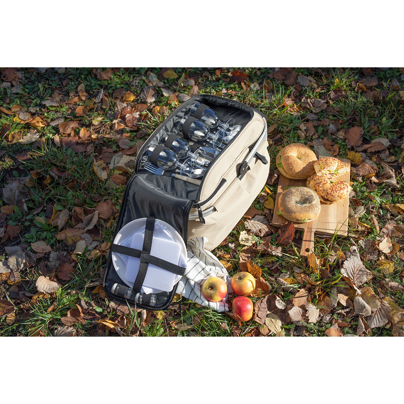 Livoo Panier pique-nique 4 personnes avec accessoires crème