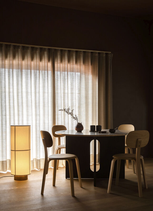 Audo Copenhagen Hashira Floor Lamp, White Hvid