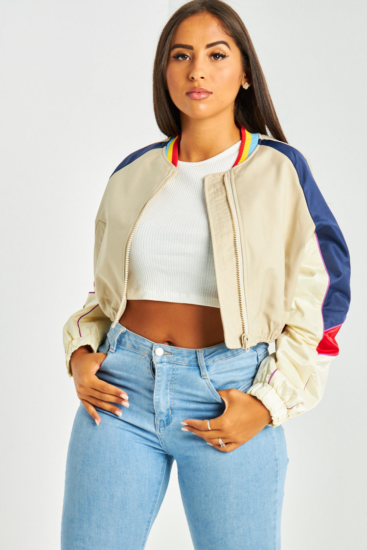 Veste courte beige colorée