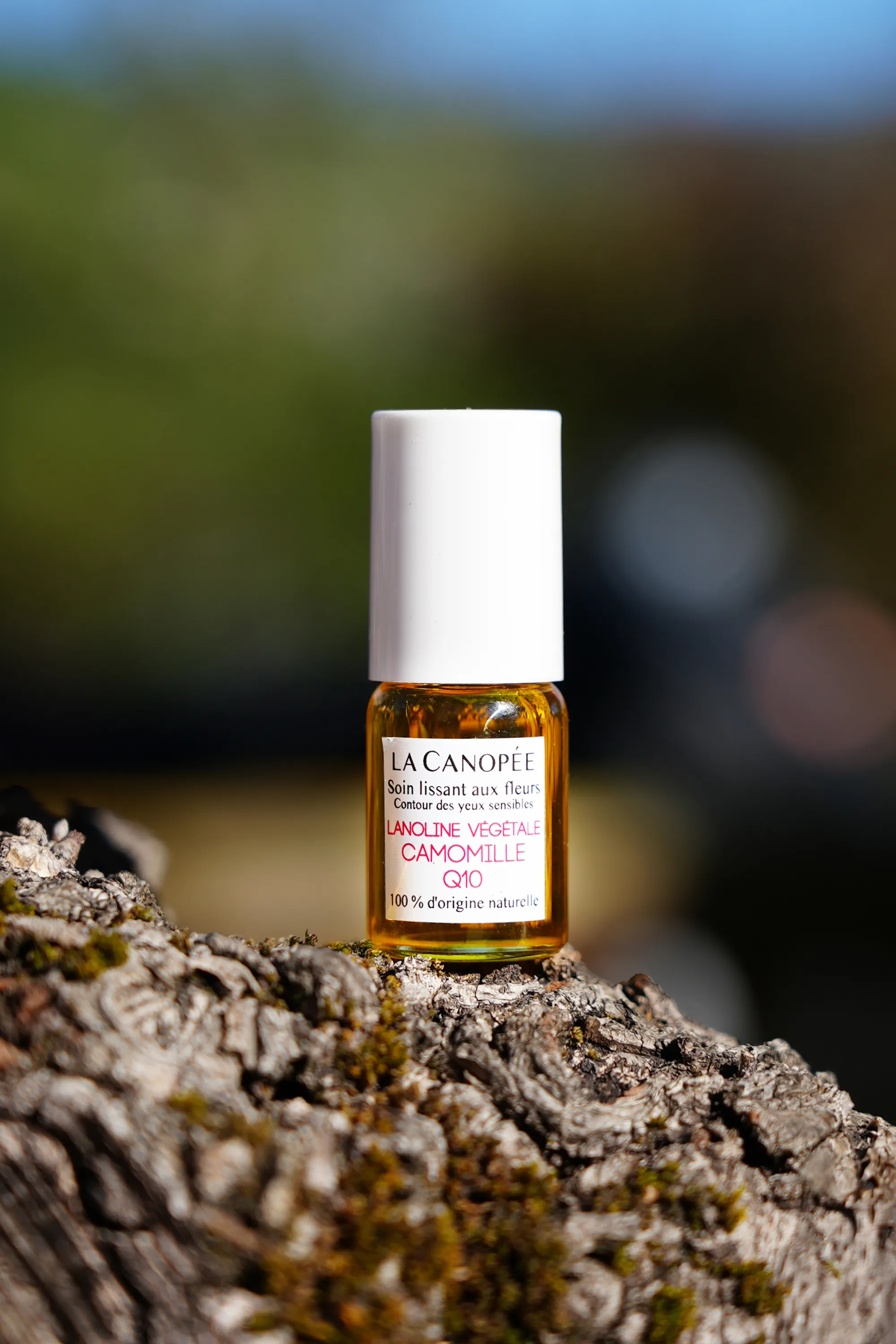 La Canopée Contour des yeux soin lissant aux fleurs-6 ml