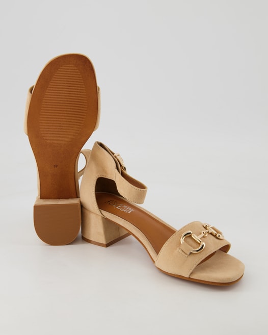 Regarde Le Ciel Yeremi 23 Sandalen in Beige
