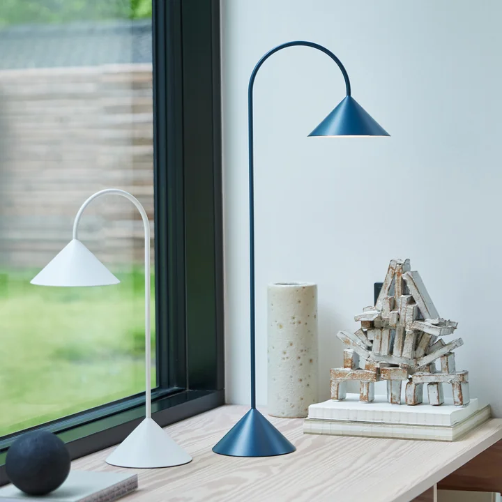 Frandsen - Grasp LED Akku-Stehleuchte, H 47 cm, beetroot matt